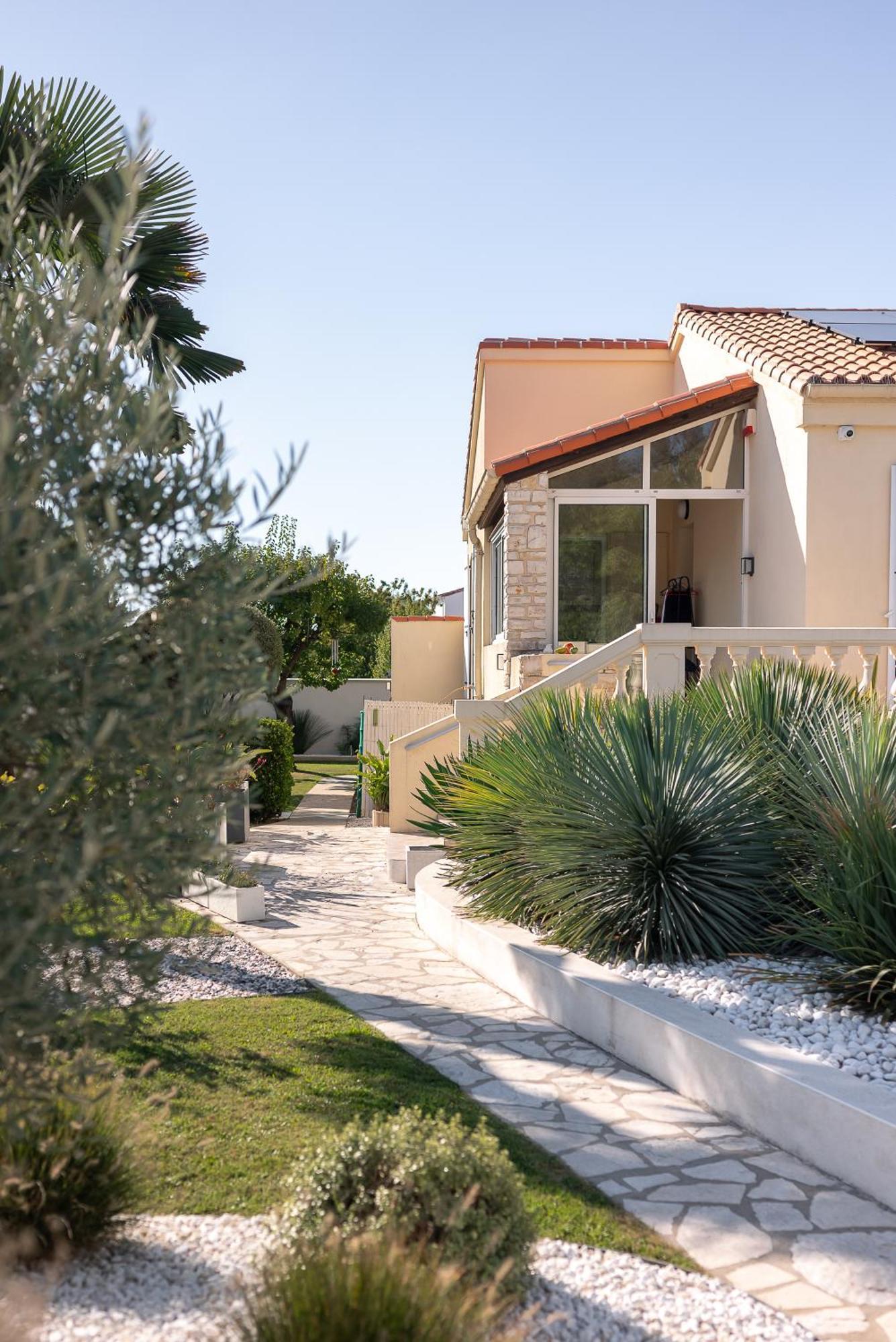 Appartement Independant 80M² Dans Villa Saint-Georges-de-Didonne Exterior foto